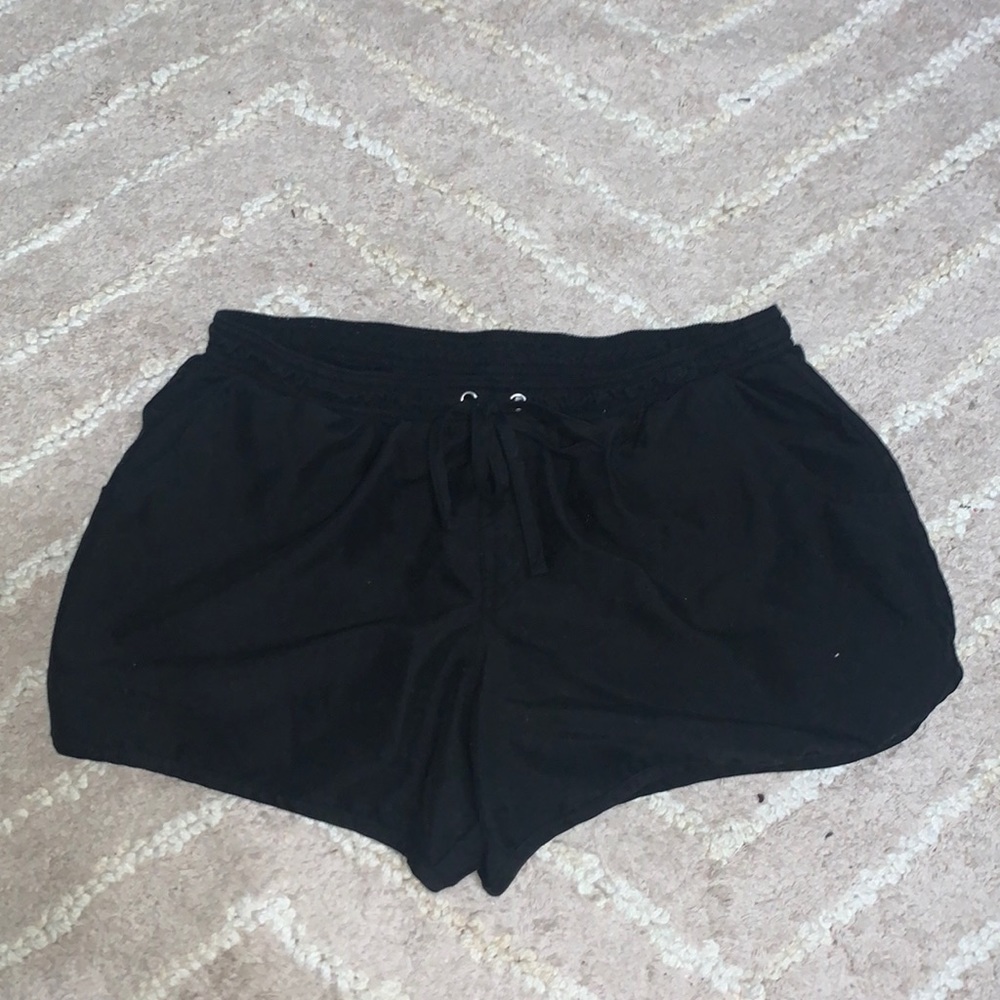 athletic/swim shorts
